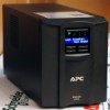 �������� APC ����������� ���������� ����������� InfraStruXure ��� ��������� ������