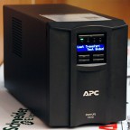 �������� APC ����������� ���������� ����������� InfraStruXure ��� ��������� ������