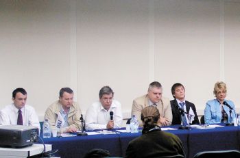 Хорошая связь в ЦОД: чем больше независимых операторов там присутствует, тем лучше для надежной работы.