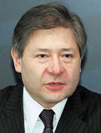 Как полагает Леонид Рейман, введение единого экстренного телефонного номера позволит сократить время реакции служб на 20-30%