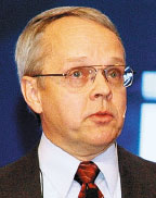 Марк Бор: «В Intel не исключают возможности применения в будущем технологии SOI — в сочетании с трехзатворными транзисторами»