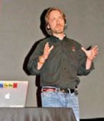 Ведущий евангелист креативных решений в Adobe Руфус Дойчлер начал с самых вкусных новинок Creative Suite 4