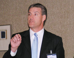 Марк Питерсон: "Наши основные цели -- конвергенция на базе IP и консолидация" 