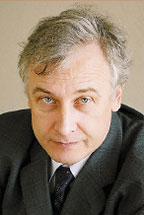 «Постепенно работа с системой становилась понятной, у сотрудников появился интерес и понимание того, как система может помочь выполнять им работу», — Владимир Миронычев, заместитель генерального директора по ИТ предприятия «Сургутстройтрест» 