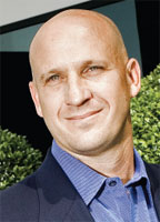 Дуэйн Уилкокс, вице-президент Millipore