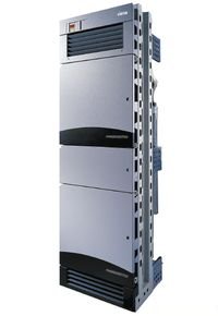 Рисунок 1. Магистральные коммутаторы директорского класса (Core Director Switch) обеспечивают надежное функционирование ячеистых сетей. 