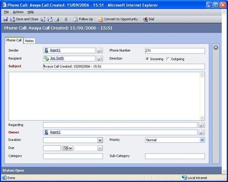 Модуль интеграции с Microsoft Dynamics CRM позволяет передать карточку контакта от одного оператора call-центра другому 