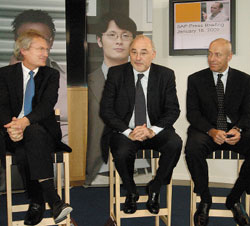 Хеннинг Кагерманн, Лео Апотекер и Джон Шварц анонсировали первые с момента слияния их компаний продукты