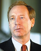 Брэд Смит: «Мы намерены внимательно изучить заключение суда, и, если в нем сказано, что мы обязаны предпринять какие-то дополнительные шаги, компания сделает все, что от нее требуют»