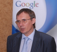 Владимир Долгов: "Контекстный поиск может победить на рынке только при наличии собственной поисковой системы" 