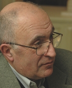 Леонид Черняк — обозреватель журнала 