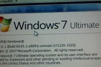 В январе некоторые блоггеры сообщали, что "призрак" версии Windows 7 Milestone 1, которая, как утверждается, была разослана партнерам корпорации, был замечен в Сети 