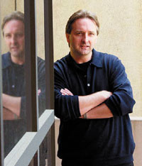 Майкл Козицки: «Наступит время, когда всю свою музыку, фильмы, фотографии и записи любимых телевизионных передач вы будете хранить в устройстве размером с iPod»