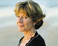 По словам Нили Кроес, хотя предоставление скидок вело к снижению розничных цен, ущерб потребителям заключается в уменьшении выбора доступных им компьютеров