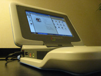 Ноутбук Intel Classmate предназначен для использования в сфере образования в развивающихся странах 