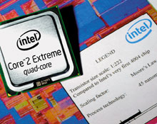 Наряду с пониженными характеристиками энергопотребления процессоры Penryn отличаются увеличенными тактовой частотой и объемом кэш-памяти, а также другими конструктивными особенностями, позволяющими добиться выигрыша в производительности по сравнению с устройствами с нормой проектирования 65 нм