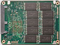 Intel — один из ведущих игроков рынка микросхем флэш-памяти NAND и твердотельных накопителей на их основе