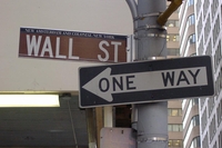 Финансовая катастрофа Уолл-стрит сулит необратимые изменения в сфере управления ИТ у крупнейших игроков рынка ценных бумаг, традиционных лидеров во внедрении всевозможных инноваций, десятилетиями предлагавшихся компьютерными компаниями 