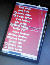 Как бы то ни было, идея телефона Google выглядит соблазнительно, и в Internet появились даже изображения предполагаемого устройства. Одно из них опубликовал сайт Gizmodo.com