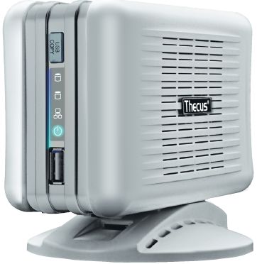 На передней панели Thecus miniNAS N0204 компактно размещены традиционные USB-разъем (поддерживает более производительную спецификацию USB 2.0), индикаторы режимов работы и кнопка USB Copy для быстрого копирования содержимого подключенного USB-накопителя