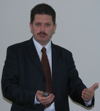 Олег Саушкин: «По уровню развития услуг контакт-центров наша страна отстает от ведущих мировых держав на три-пять лет». 