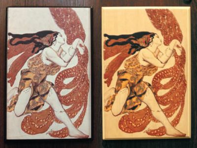 Варианты печати с использованием белого цвета (слева) и без него. Образцы предоставлены 