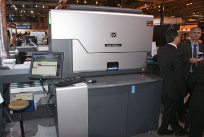 HP Indigo 7500 в линию с новой ВШРА Alpha от Duplo и УФ-лакировальной машиной от GMP 