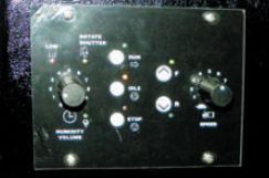 Панель управления содержит кнопки режимов работы: 