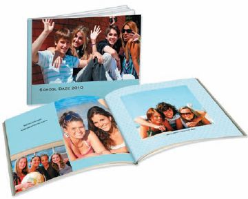 Программа Simple Path от Shutterfly позволяет заказчикам использовать при создании фотокниг фотографии из Facebook