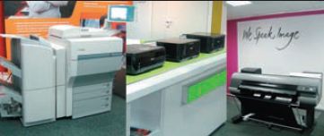 В новом шоу-руме представлена широкая гамма продукции Canon: лазерные ЦПМ, фотопринтеры и струйные широкоформатные принтеры. За кадром остались фото- и видеокамеры, проекторы и прочее