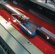 Уровень краски определяется с помощью ультразвукового датчика