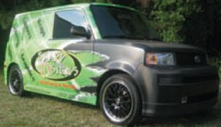 Фото Camaro предоставлено Paradise Graphics (Цинциннати, США). 