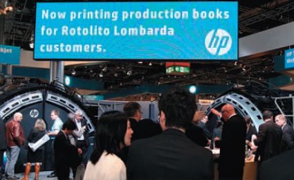 На выставке совместно с заказчиком HP — итальянской Rotolito Lombarda — был реализован проект по печати 10-ти различных руководств по эксплуатации технического оборудования. Книжные блоки печатались на HP T410, обложки — на HP Indigo, а фальцовка, подборка и переплёт выполнялись на системе MЭller Martini