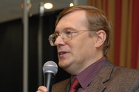 По мнению Глеба Ладыженского, примером комплексной платформы, объединяющей моделирование и выполнение бизнес-процессов, может служить линейка продуктов Oracle BPM  По мнению Глеба Ладыженского, примером комплексной платформы, объединяющей моделирование и выполнение бизнес-процессов, может служить линейка продуктов Oracle BPM