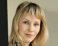 «Ирония отечественного рынка ИТ-кадров: у настоящих профессионалов просто нет времени заниматься своим трудоустройством, они завалены работой и обеспечивают своей компании хорошие результаты»,  Ирина Клюсова, директор российского отделения по подбору персонала компании Kelly IT Resources