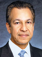 Сохиб Аббаси: «Мы действуем открыто и не продвигаем втайне ту или иную базу данных. Наш нейтралитет гарантирует, что наши клиенты не окажутся привязанными к продуктам одного производителя»