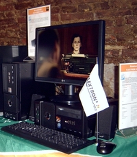 Как по компонентам, так и по цене Flextron X-Life вполне соответствует каноническому варианту первого поколения неттопов на основе Intel Atom, анонсированному в апреле 