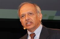 По словам Амбуджа Гойяла, популярность темы организованного управления корпоративной информацией растет несмотря на кризис 