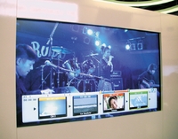 Телевизор на базе Cell компания Toshiba уже показывала в январе на выставке CES в Лас-Вегасе, но сейчас, на IFA, впервые были объявлены сроки его выхода