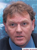 Майк Ланкау: «развивая бизнес в операторском сегменте, мы намерены преодолеть планку глобальных продаж 1 млрд долл.»