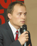 Михаил Берлизев, руководитель проектов департамента стратегического планирования «Комстар-ОТС»: «Мы подписали стратегическое соглашение с Intel по развитию WiMAX и намерены предоставлять доступ на основе этой технологии наряду с Wi-Fi»