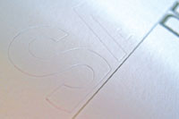 …а на обложке — вырубкой