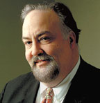  Эл Ньюгент: «Вам больше не нужно концентрировать все в одном месте и оттуда управлять. Централизованный подход работать не станет, и пользовательским средам больше не будет необходим один инструментарий. В пользовательских средах, где все выполняется по требованию, система управления должна быть более надежной и доступной, чем все остальное»