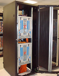 Инженеры корпорации IBM завершают сборку суперкомпьютера, который впервые перешагнет петафлопный рубеж 