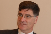 Марк Канепа: "Коммутатор BlackDiamond 20808, созданный для сетей Metro Ethernet, должен помочь операторам в переходе к пакетной конвергированной транспортной инфраструктуре"  Марк Канепа: "Коммутатор BlackDiamond 20808, созданный для сетей Metro Ethernet, должен помочь операторам в переходе к пакетной конвергированной транспортной инфраструктуре"