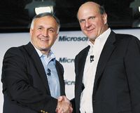 Весьма неоднозначный альянс между генеральным директором Novell Роном Ховсепяном и главой Microsoft Стивом Балмером продолжается уже третий год