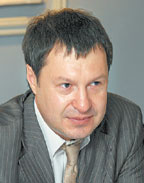 Решающими факторами успеха, по словам Дмитрия Кондратьева, стали отличная команда специалистов, подобранных Landata, тесные партнерские связи обеих компаний, а также внимание, которое уделяет этот дистрибьютор развитию бизнеса Avaya в России