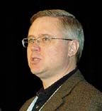 Выступая на конференции EclipseCon 2008, Майкл Милинкович отметил, что в пуле ресурсов Eclipse RT объединены в один проект все наработки высшего уровня, чтобы эти проекты могли работать вместе более эффективно