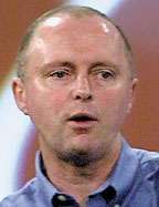 Шон Мелони: «У меня самого маленькие дети, и это почти неприлично: мои дети могут путешествовать в Web, а два миллиарда других детей — нет. И те, у кого нет доступа к Web, заведомо оказываются в проигрышном положении»