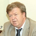 По словам Алексея Солдатова, для Internet нужны общественные соглашения, регламентирующие, что делать прилично, а что — нет